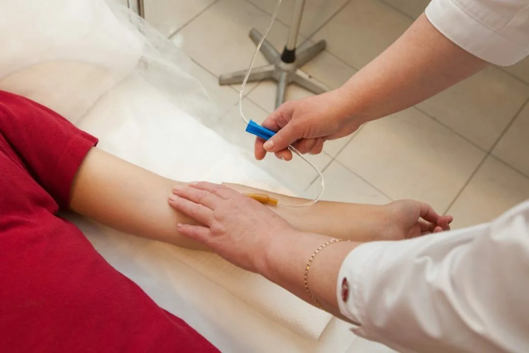 Внутривенная озонотерапия — постановка капельницы